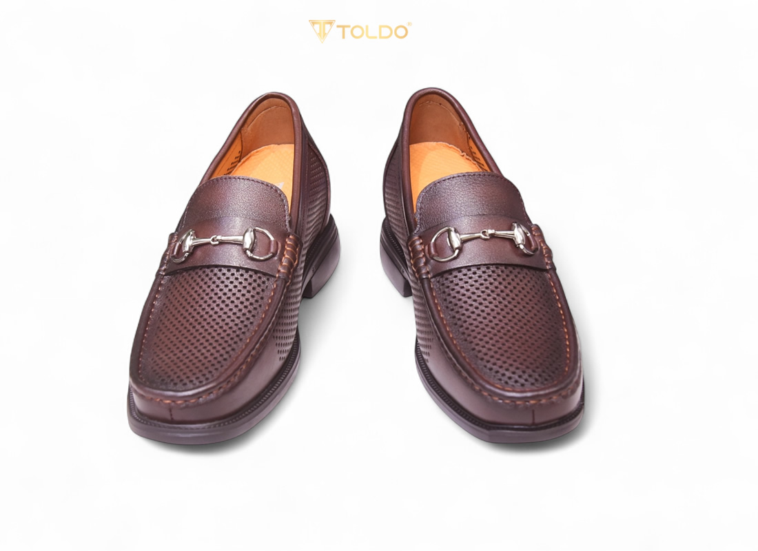 Giày cao 8cm đục lỗ thoáng khí siêu nhẹ 17